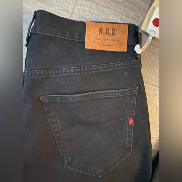 Jack and Jones Royal Denim Divison Black Slim Jean - Picture 4 of 13